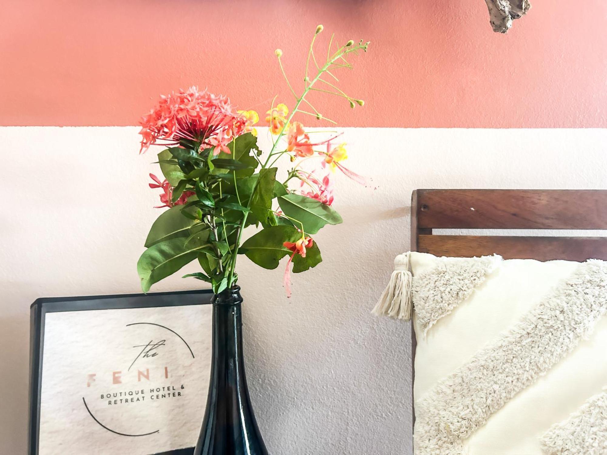 Fenix Hotel - On The Beach Sámara 외부 사진